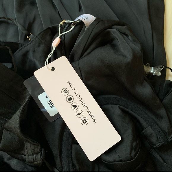 Oh Polly FLAVIA Cut Out Fishtail Maxi Dress in Black Size 0 - Picture 11 of 11